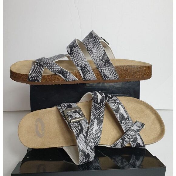 Women's Slip On Strappy Sandals 10 Buckle Strap Toe Loop Snake Print Sz 10 NWOT - Picture 2 of 9